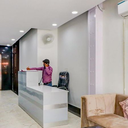 Oyo Flagship 80318 Hotel Sai Plaza Near Indira Gandhi International Airport Neu-Delhi Exterior foto